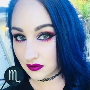 Meet your Posher, Hayley